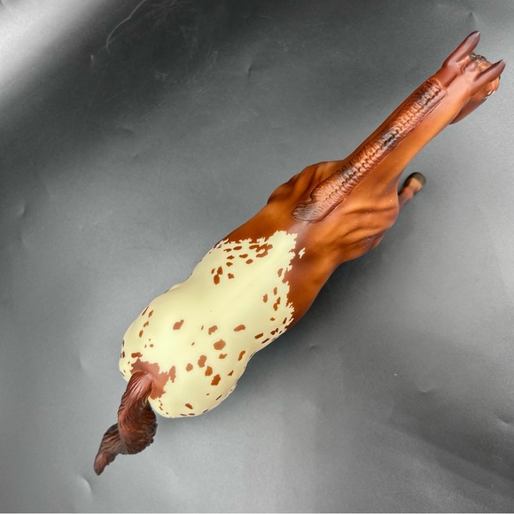 Breyer Chocolatey Appaloosa Horse Model Bay Blanket Western Figure USA - Picture 7 of 11